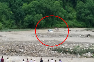 Car Washed away in Dhangarhi