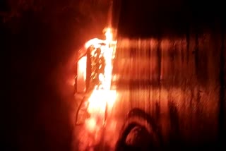 car got fire on charmadighatcar got fire on charmadighat