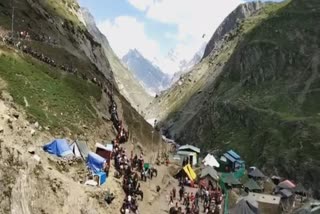 after-4-days-amarnath-yatra-resumes-from-baltal-side