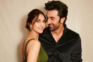 ranbir kapoor and vaani kapoor promotion look