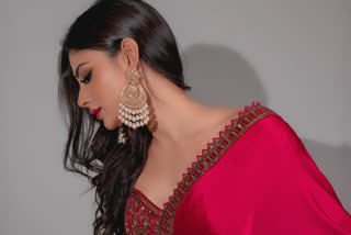 Mouni Roy latest pics