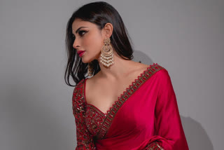 mouni roy latest photos