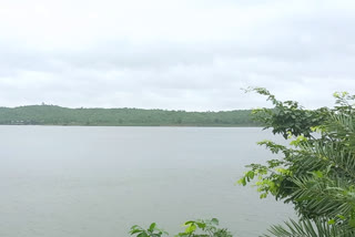 Heavy rains in Telangana south districts