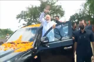 PM Modi Roadshow in Deoghar
