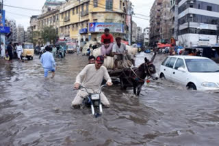 Monsoon rains in Pakistan kill 147 in less than a month