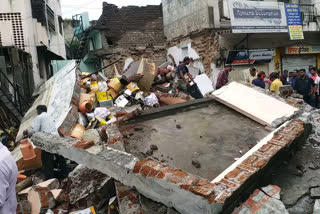 Building collapse In Amravati