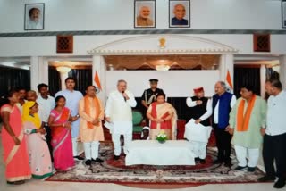 BJP leaders submitted memorandum to Governor Anusuiya Uikey
