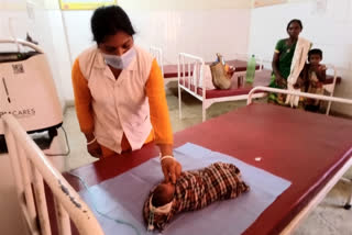 One day old girl found in abandoned condition in Dumka