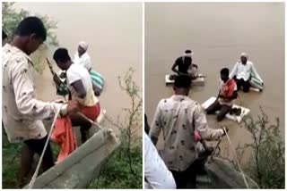 With the help of Thermocol, the groom went 7 km through the flood for wedding ritual