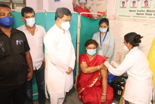 covid vaccination amrit mahotsava in tripura