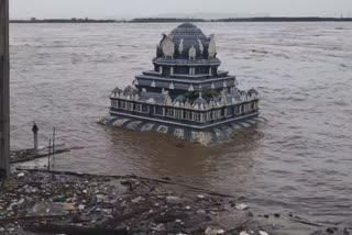 Record flow at Bhadrachalam threatens again after three decades