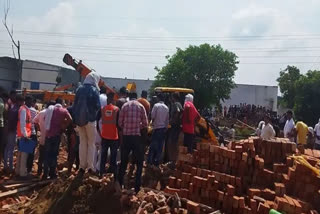 Alipur Accident: Two arrested, two detained; Delhi BJP demands action against DM and SDM