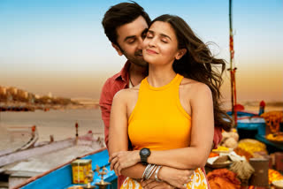 Ranbir Kapoor Alia Bhatt romantic track Brahmastra film song Kesariya releases