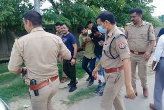 Acid attack accused held after encounter with Noida cops