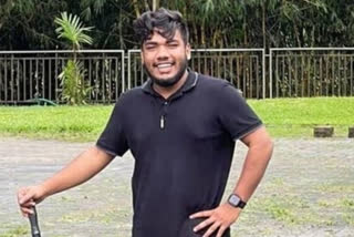 Body of missing youth found in Tusharagiri waterfall  Tusharagiri waterfall death  തുഷാരഗിരി വെള്ളച്ചാട്ടത്തിൽ യുവാവിനെ കാണാതായി  വെള്ളച്ചാട്ടത്തിൽ കാണാതായ യുവാവിന്‍റെ മൃതദേഹം കണ്ടെത്തി