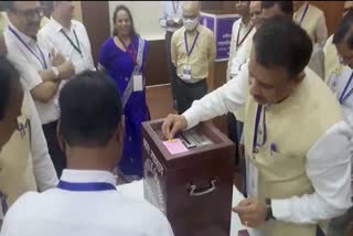 Chhattisgarh MLA cast vote for Presidential election