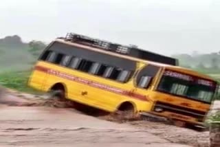 school-bus-overturned-in-rainy-drain-in-tanakpur-uttarakhand