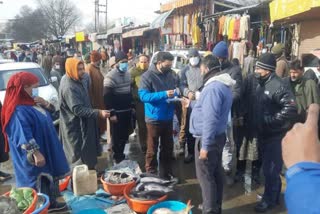 wearing-face-mask-mandatory-in-public-places-in-srinagar-bandipora-and-ganderbal