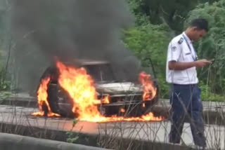 Suicide by setting fire to the car