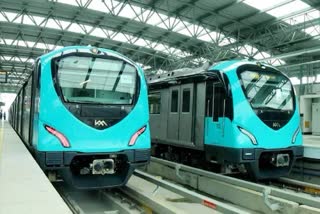 Kochi Metro travel pass for students  Kochi Metro offers  Kochi Metro student offers  kmrl offers for students  കൊച്ചി മെട്രോ യാത്രാപാസുകൾ പുറത്തിറക്കി  വിദ്യാർഥികൾക്ക് പുതിയ യാത്രാപാസുകൾ പുറത്തിറക്കി കൊച്ചി മെട്രോ  കെഎംആർഎൽ