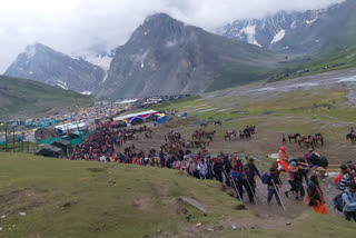 Two lakh pilgrims pay obeisance at the holy cave in 21 days