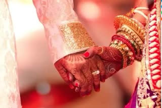 51-couples-tie-the-knot-in-srinagar-mass-wedding