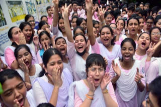 CBSE declares class 12 results; class 10 results to be declared at 2 pm