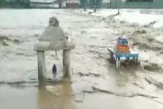 Narmada River Water level increased