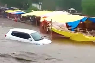Car flash Flood