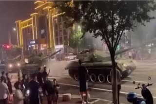 china deploys tanks Protecting Crisis Hit Banks from protesters