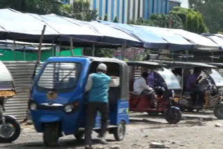 Strict action will be taken against the e-rickshaw drivers running against the rules