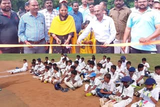 மாவட்டங்களுக்கு இடையேயான கிரிக்கெட் போட்டி வீரர்கள் தேர்வு