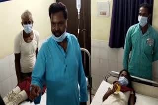 Education Minister Jagarnath Mahato inquired about condition of  scorched children in Bokaro General Hospital