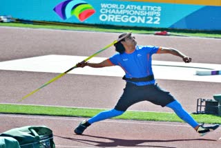Neeraj Chopra Silver medal  Men Javelin Final  World Championships  World Athletics Championship  वर्ल्ड एथलेटिक्स चैंपियनशिप  जेवलिन थ्रो फाइनल  नीरज चोपड़ा  सिल्वर मेडल  नीरज चोपड़ा कौन मेडल जीते  नीरज चोपड़ा हैं कौन  खेल समाचार  भाला फेंक खिलाड़ी  Sports News