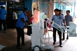 SSKM Administration Brings Portable X-Ray Machine for Partha Chatterjee Health Chekup