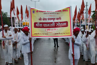 गजानन महाराजांच्या पालखीचे जालन्यात उत्साहात स्वागत