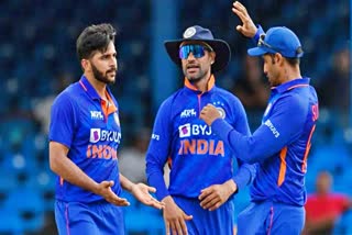 cricket news  India vs West Indies  India fined for slow over rate  first ODI  West Indies  भारतीय क्रिकेट टीम  वेस्टइंडीज  धीमी ओवर गति  मैच फीस का 20 प्रतिशत जुर्माना