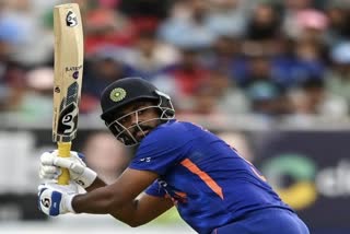 Ian Bishop applauds Sanju Samson for scoring his first ODI half century  Ian Bishop applauds Sanju Samson  Ian Bishop  Sanju Samson  Sanju Samson first ODI half century  IND VS WI  ഇന്ത്യ vs വെസ്റ്റ്‌ ഇന്‍ഡീസ്  സഞ്‌ജുവിനെ അഭിനന്ദിച്ച് ഇയാന്‍ ബിഷപ്പ്  സഞ്‌ജു സാംസണ്‍  ഇയാന്‍ ബിഷപ്പ്  സഞ്‌ജു സാംസണ് ആദ്യ അന്താരാഷ്‌ട്ര അര്‍ധ സെഞ്ചുറി