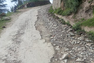 No tarring on Soyal Kotdhar road Kullu