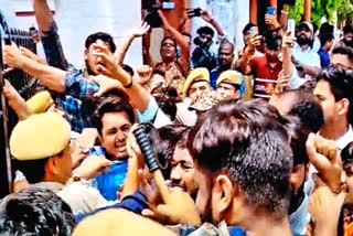 REET 2022: ABVP protest on paper out on social media