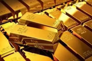 Japan bans import of gold from Russia