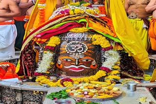 Ujjain Mahakaleshwar temple Baba Mahakal makeup on 26 July 2022
