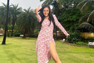 Tejasswi Prakash, Tejasswi Prakash latest photos, Tejasswi Prakash instagram, Tejasswi Prakash karan kundrra