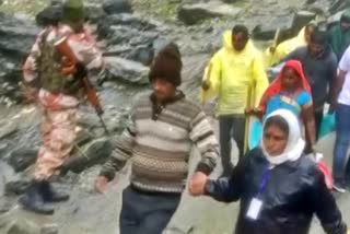 Cloud burst triggers flash floods near Amarnath cave