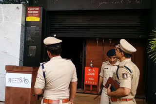 Bajrang Dal stop student party in pub