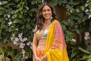 Mrunal Thakur, Mrunal Thakur latest photos, Mrunal Thakur instagram, Mrunal Thakur movie, Mrunal Thakur sita ramam, Mrunal Thakur dulquer salman