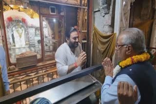 Gopal Krishna Vyas reached Balaji temple and worshiped