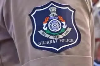 2-sp-transferred-5-police-officers-suspended-in-gujarat