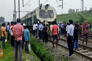 Fire Breaks Out Train