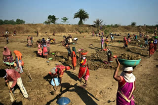 MNREGA workers exodus from Jharkhand